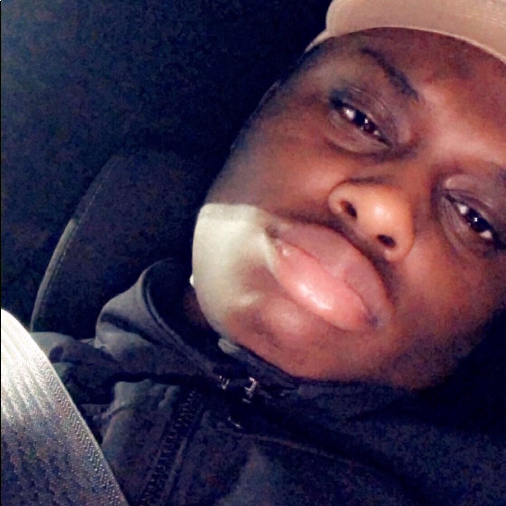 Meet your Posher, Dymond